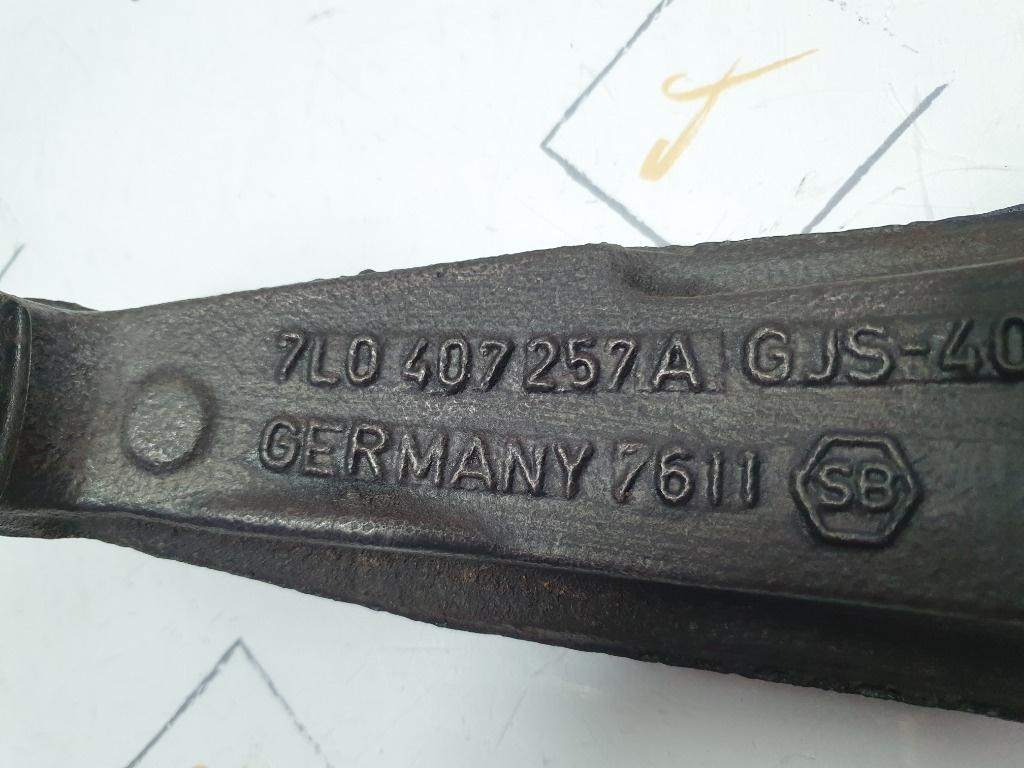 Fuzeta stanga fata AUDI Q7 4LB 2006 - 2016 3.0 TDI quattro BUG  7L0407257A