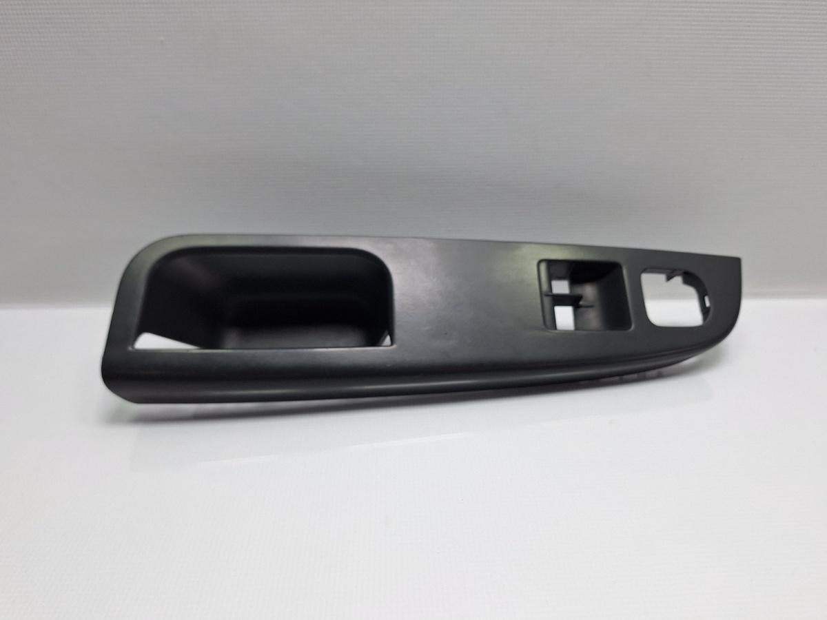 Maner usa stanga fata VOLKSWAGEN GOLF V 1K1 2003 - 2009 TDI BKC, BLS, BXE 1K3868049C