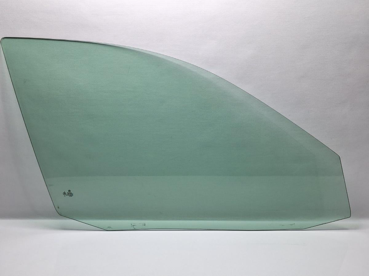 Geam usa dreapta fata VOLKSWAGEN GOLF VAN IV Variant 1J5 1999 - 2006 TDI AGR, ALH 1J4845202G