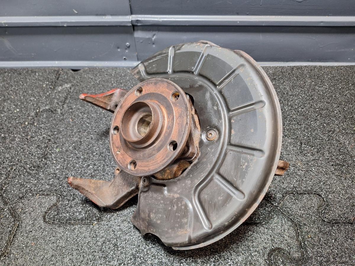 Fuzeta stanga fata VOLKSWAGEN GOLF V 1K1 2003 - 2009 TDI BKC, BLS, BXE 1K0407255T