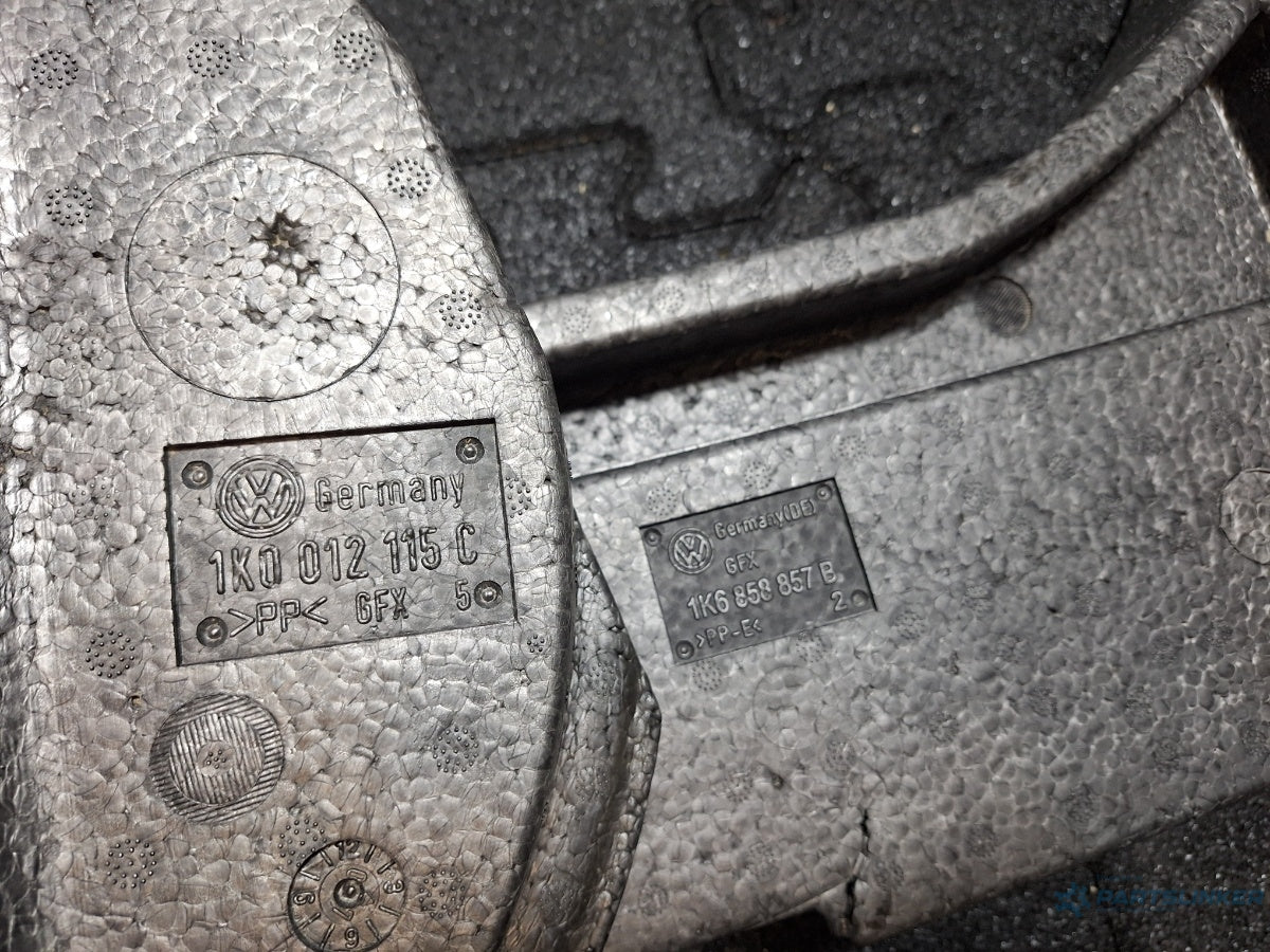 Inaltare portbagaj roata rezerva normala VOLKSWAGEN GOLF V 1K1 2003 - 2009 TDI BKC, BLS, BXE 1K6858857B , 1K0012115C