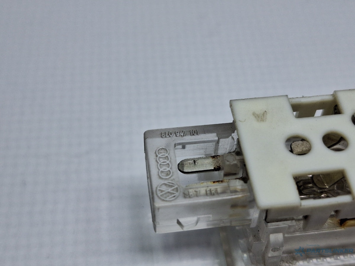 Lampa torpedou AUDI A3 II Sportback 8PA 2004 - 2015 TDI BKC, BLS, BXE 8E0947101