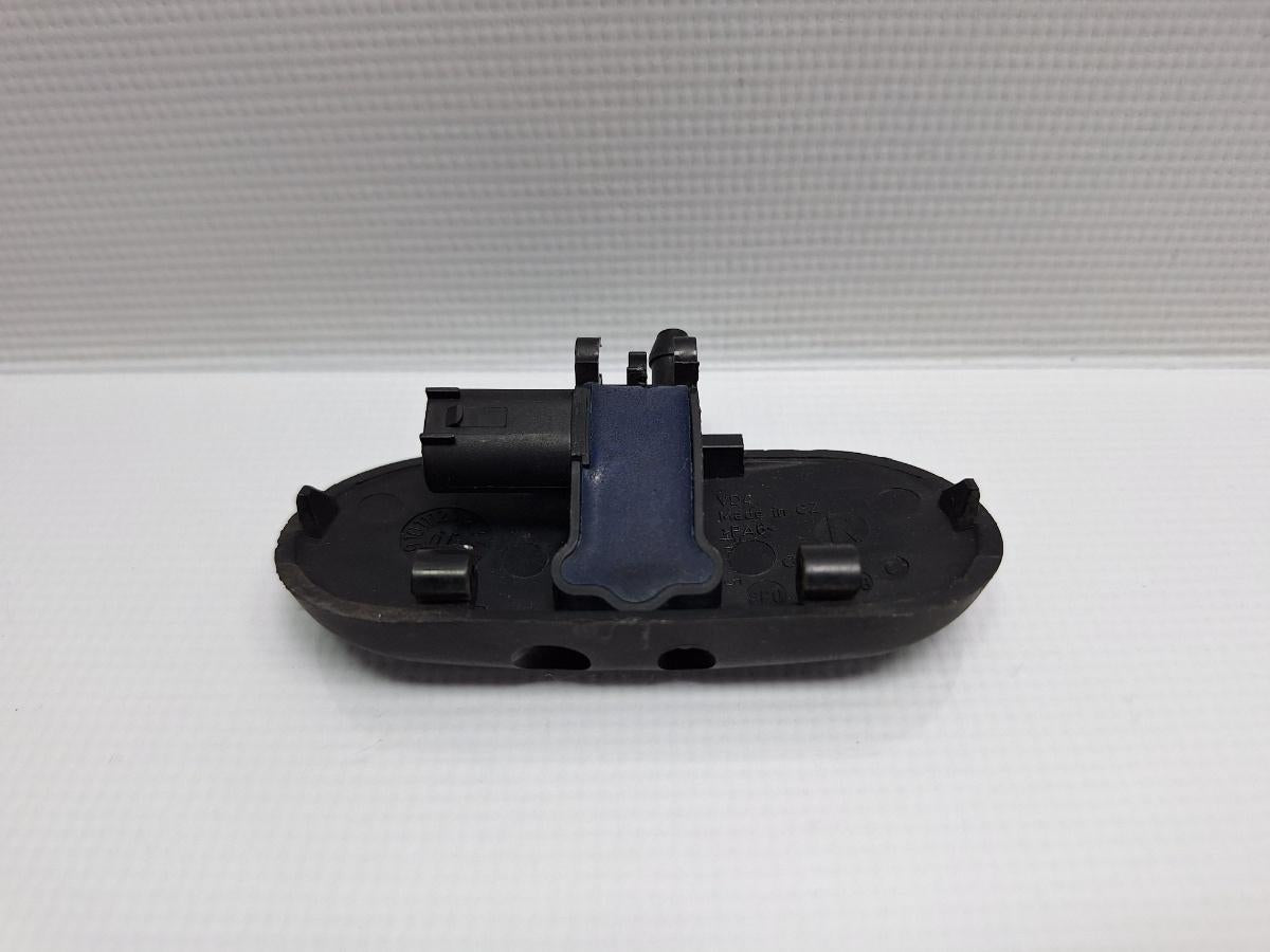 Duze spalator parbriz dreapta AUDI A3 II Sportback 8PA 2004 - 2015 TDI BKC, BLS, BXE 8P0955988C