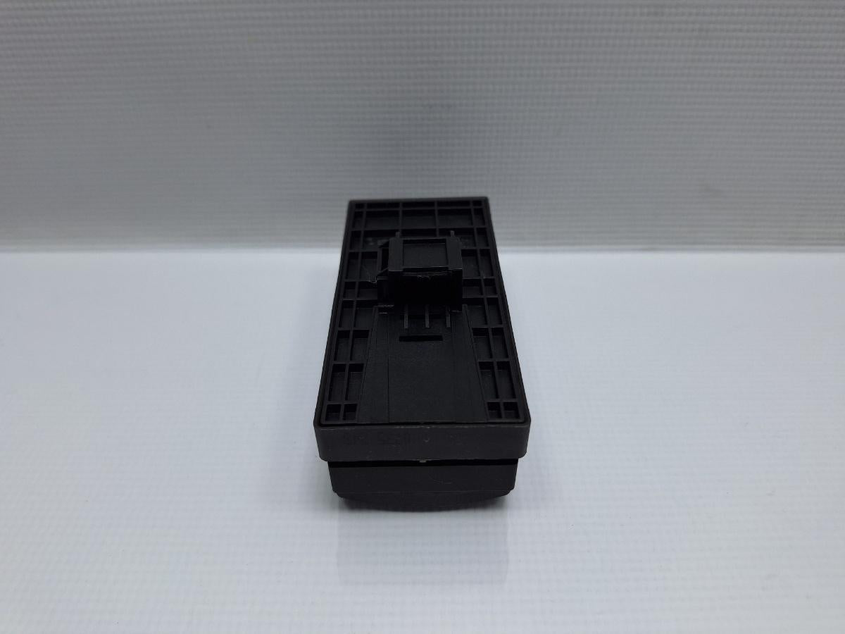 Comanda geamuri electrice AUDI A3 II Sportback 8PA 2004 - 2015 TDI BKC, BLS, BXE 4F0959851