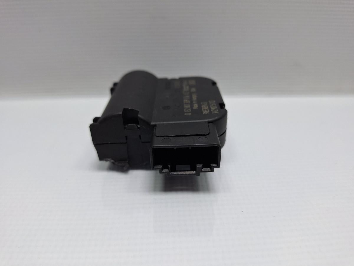 Actuator/motoras clapeta aer AC AUDI A3 II Sportback 8PA 2004 - 2015 TDI BKC, BLS, BXE 1K2907511G
