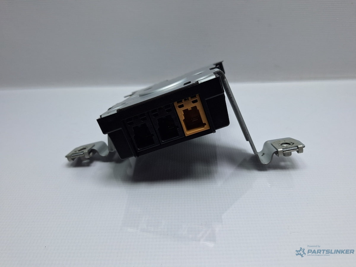 Modul antena AUDI A3 II Sportback 8PA 2004 - 2015 TDI BKC, BLS, BXE 8P4035225