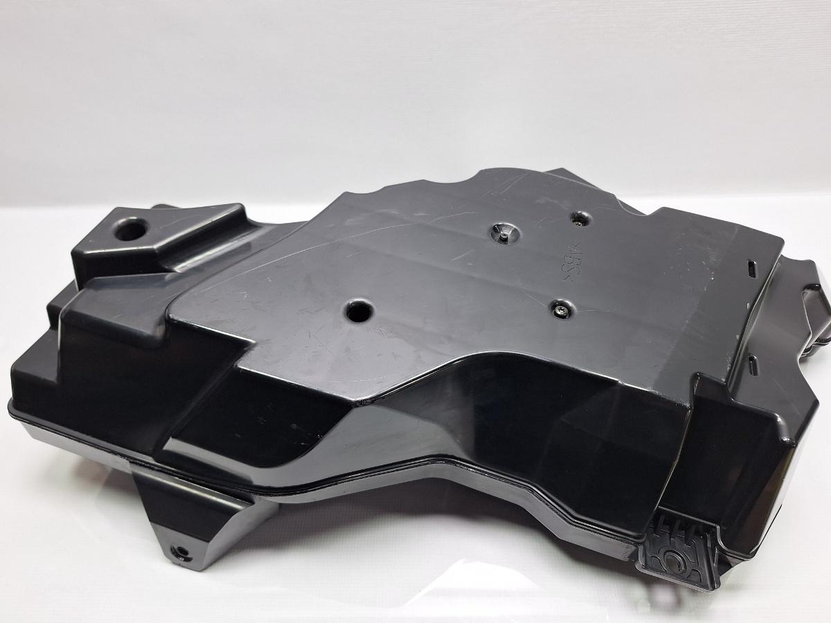 Grila/ornament subwoofer AUDI A3 II Sportback 8PA 2004 - 2015 TDI BKC, BLS, BXE 8P4035382