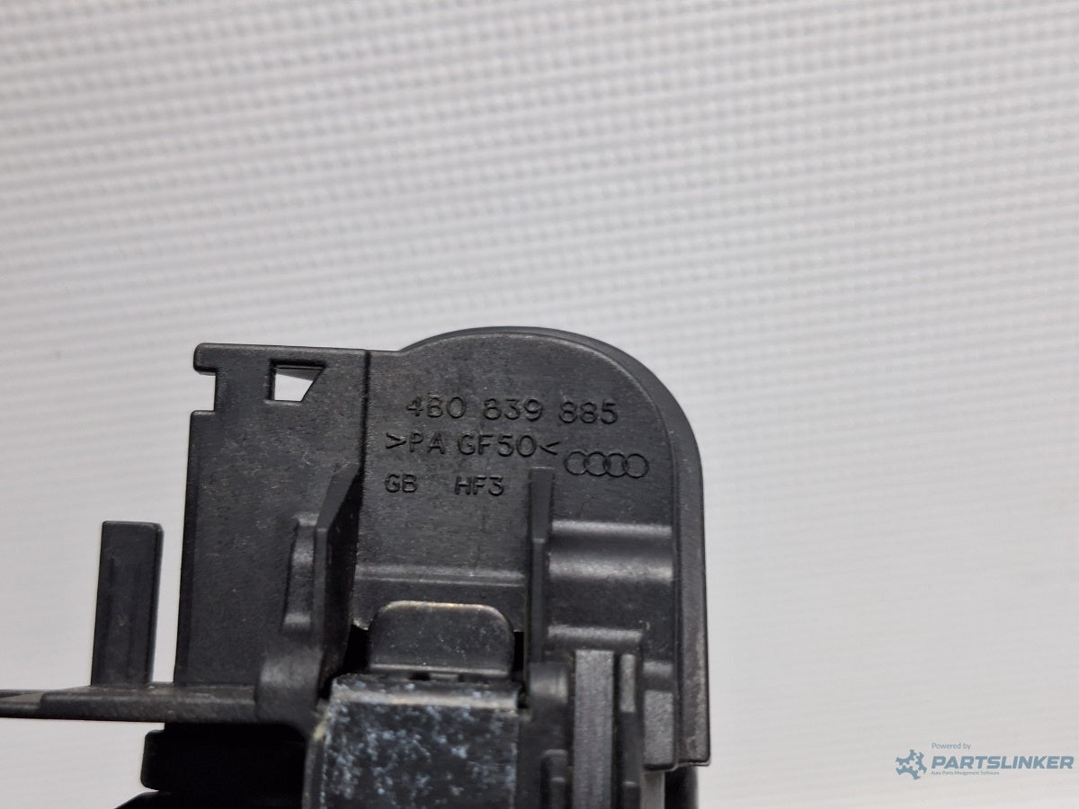 Maner exterior usa LX7Z AUDI A3 II Sportback  8PA 2004 - 2015 TDI BKC, BLS, BXE 4B0839885