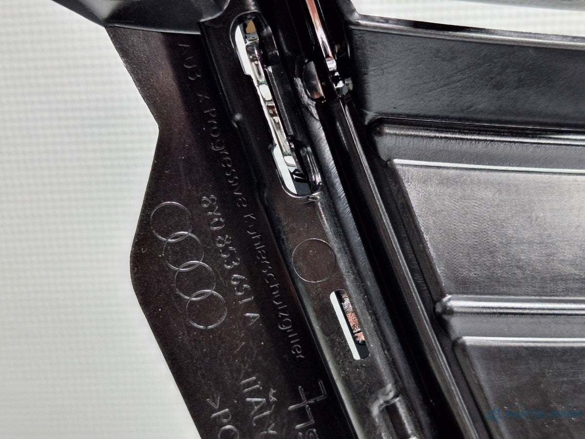 Grila radiator AUDI A3 IV Berlina 8Y [ 2020 - > ] 8Y0853651A