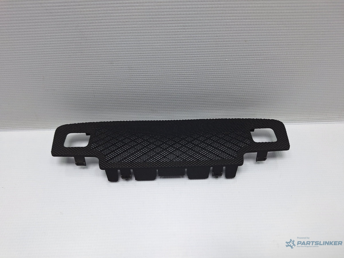 Ornament plansa bord AUDI A3 II Sportback 8PA 2004 - 2015 TDI BKC, BLS, BXE 8P0857367