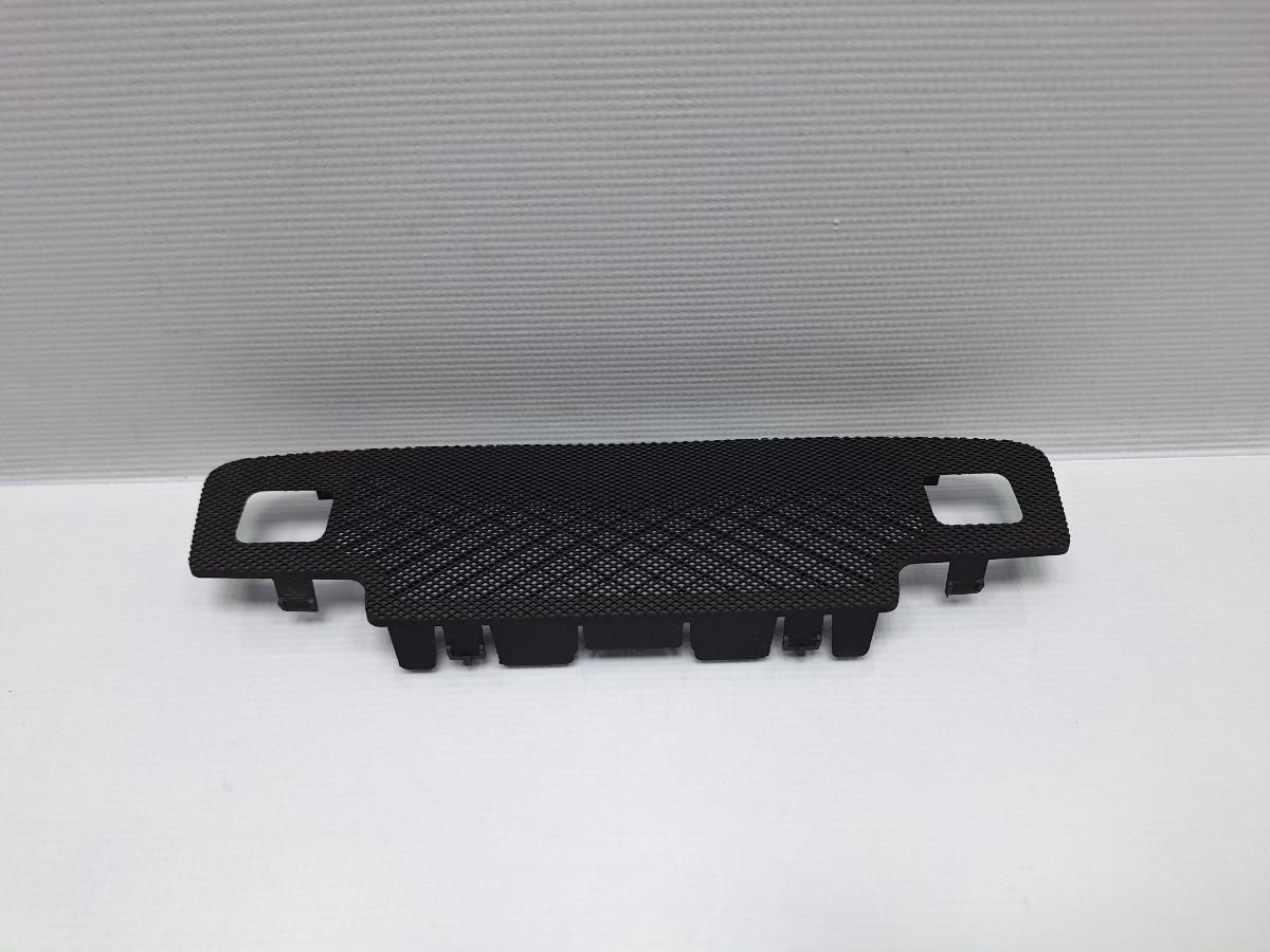 Ornament plansa bord AUDI A3 II Sportback 8PA 2004 - 2015 TDI BKC, BLS, BXE 8P0857367