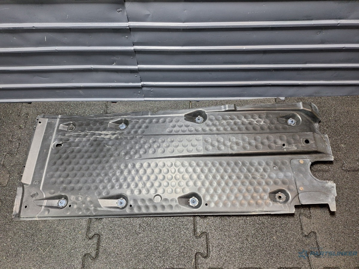 Scut podea stanga AUDI A3 II Sportback 8PA 2004 - 2015 TDI BKC, BLS, BXE 1K0825211E