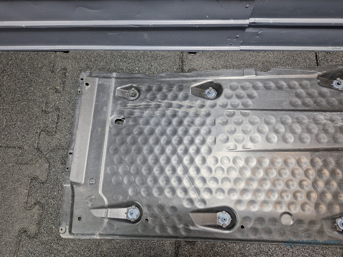 Scut podea stanga AUDI A3 II Sportback 8PA 2004 - 2015 TDI BKC, BLS, BXE 1K0825211E