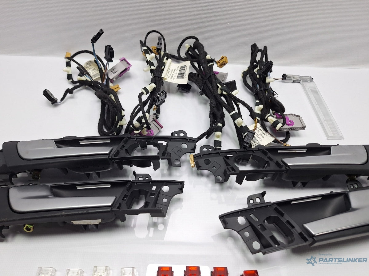 Lampi iluminare manere si panouri usi AUDI A3 II Sportback 8PA 2004 - 2015 TDI BKC, BLS, BXE 4B0947415 , 8P4837019A