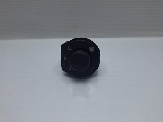 Buton reglaj oglinzi SKODA FABIA II 542 2006 - 2014 TDI CAYC 5J1959565