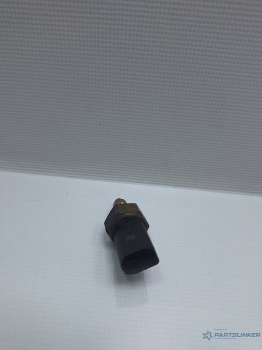 Comutator lampa marsalier VOLKSWAGEN PASSAT Variant 3G5 2014 - > TDI DCXA, DCZA 02K945415E