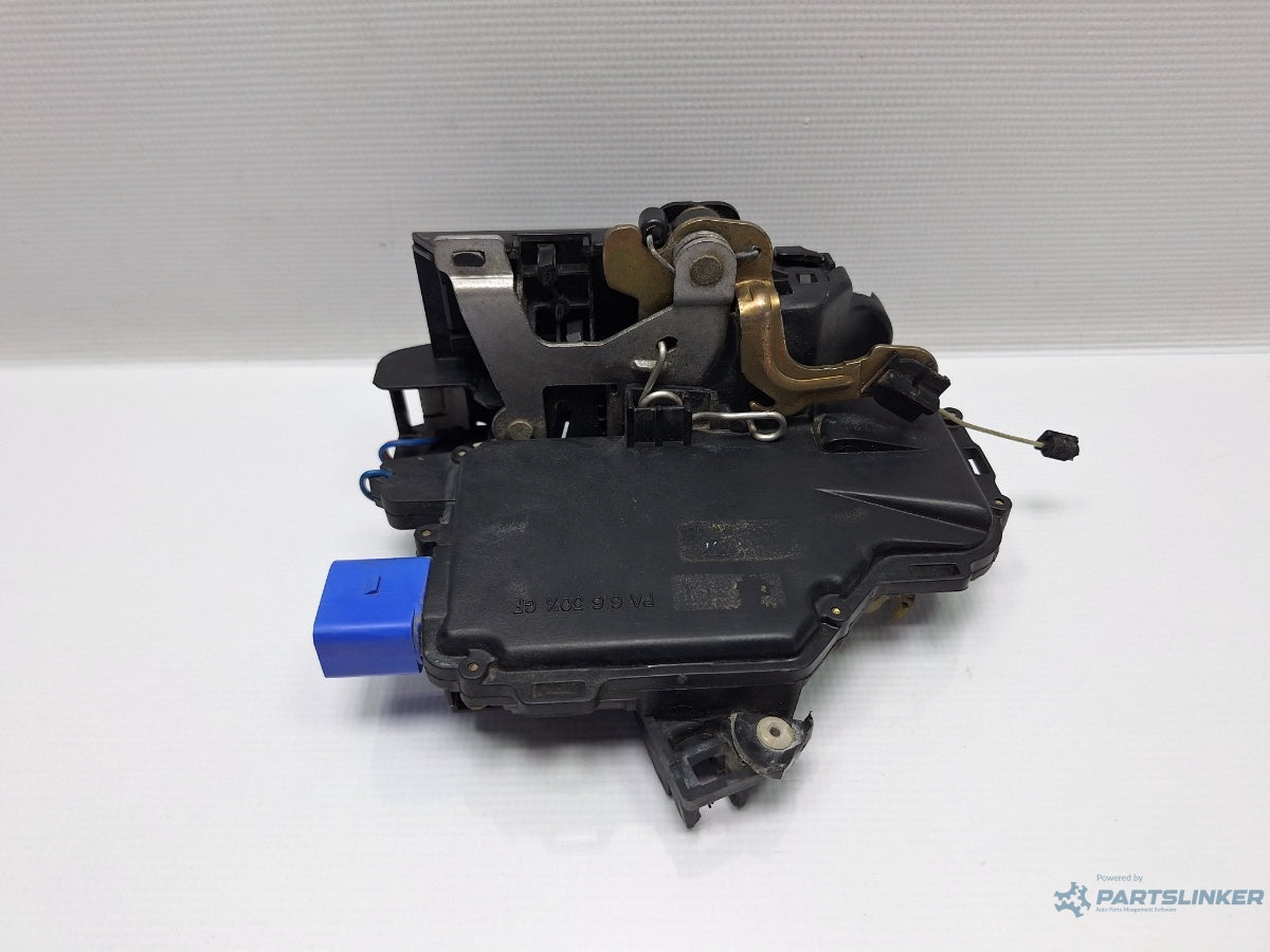 Broasca usa dreapta fata SKODA FABIA Saloon 6Y3 1999 - 2007 SDI ASY 3B1837016CB