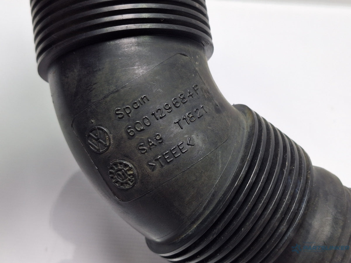 Conducta admisie filtru aer SKODA FABIA Saloon 6Y3 1999 - 2007 SDI ASY 6Q0129684P