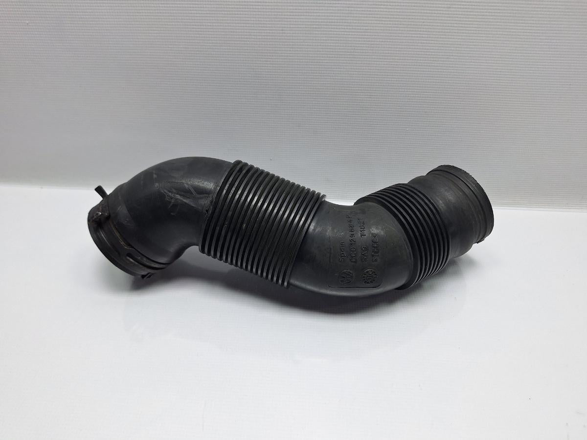 Conducta admisie filtru aer SKODA FABIA Saloon 6Y3 1999 - 2007 SDI ASY 6Q0129684P