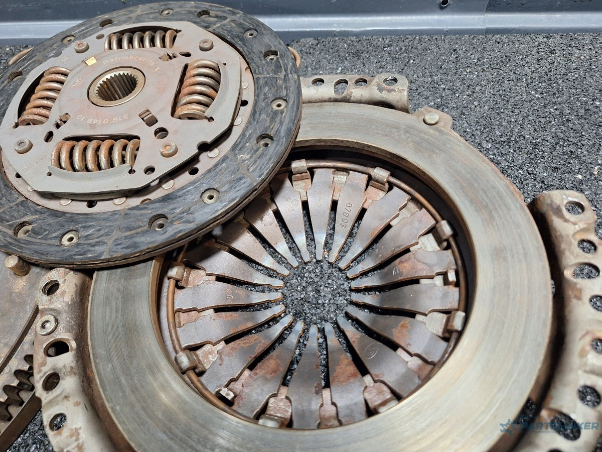 Kit ambreiaj SKODA FABIA Saloon 6Y3 1999 - 2007 SDI ASY 038105269C