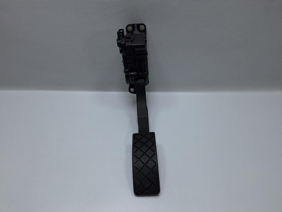 Pedala de acceleratie SKODA OCTAVIA 1U2 1996 - 2010 1.4 16V AXP, BCA 6Q1721503C