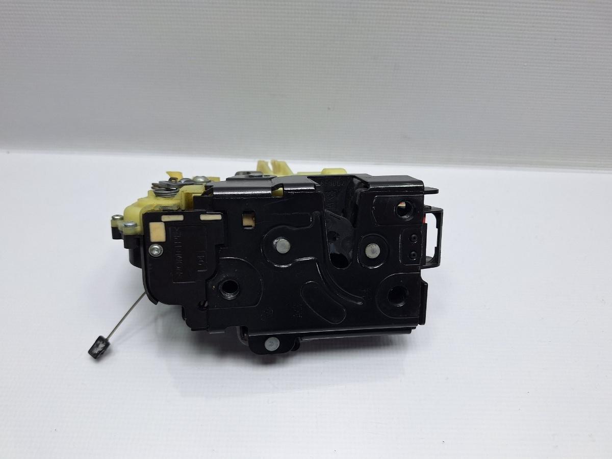 Broasca usa stanga fata SKODA OCTAVIA 1U2 1996 - 2010 16V AXP, BCA 3B1837015AP