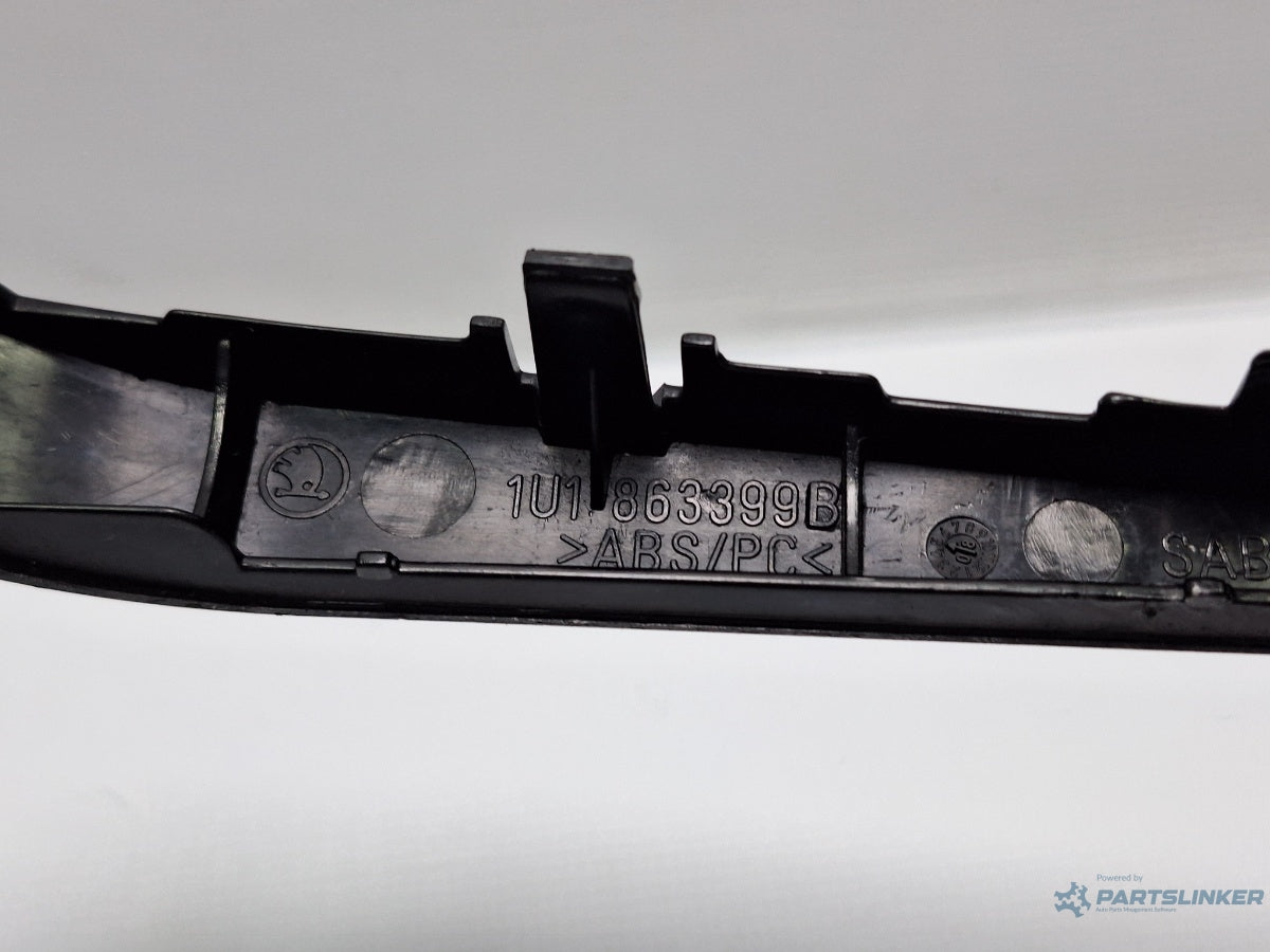 Rama CD player SKODA OCTAVIA 1U2 1996 - 2010 16V AXP, BCA 1U1863399B