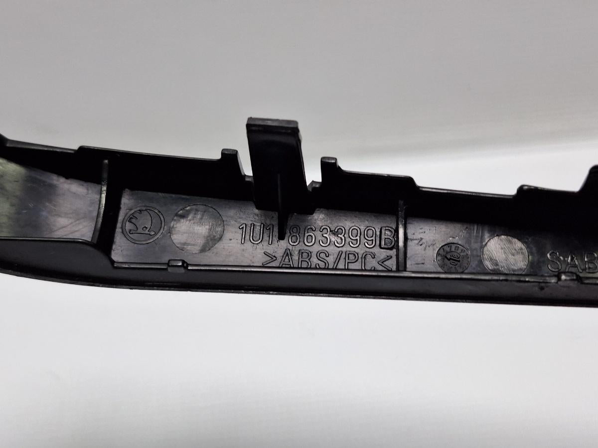 Rama CD player SKODA OCTAVIA 1U2 1996 - 2010 16V AXP, BCA 1U1863399B