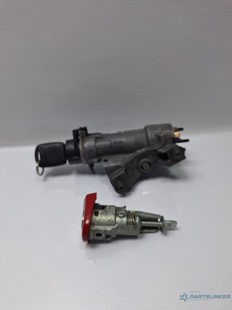 Contact cu butuc si cheie SKODA OCTAVIA 1U2 1996 - 2010 16V AXP, BCA 4B0905851C , 6Y0837168E