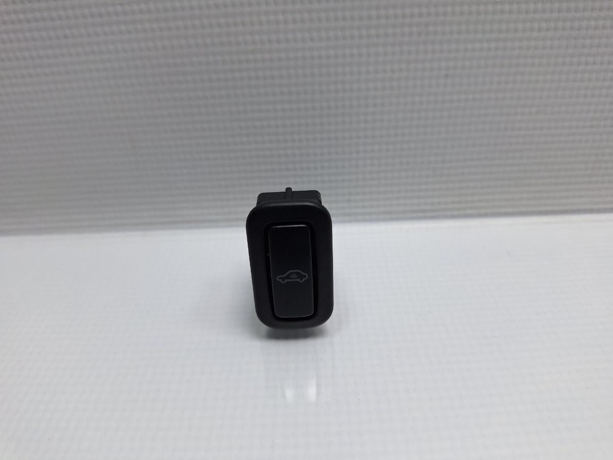 Buton alarma VOLKSWAGEN TIGUAN 5N_ 2007 - > TDI 4motion CBAB, CFFB, CLJA 6Q0962109A