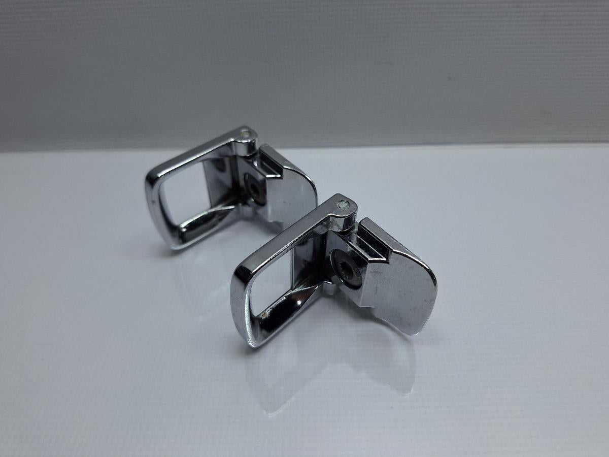 Prinderi bagaje portbagaj VOLKSWAGEN TIGUAN 5N_ 2007 - > TDI 4motion CBAB, CFFB, CLJA 5N0864203