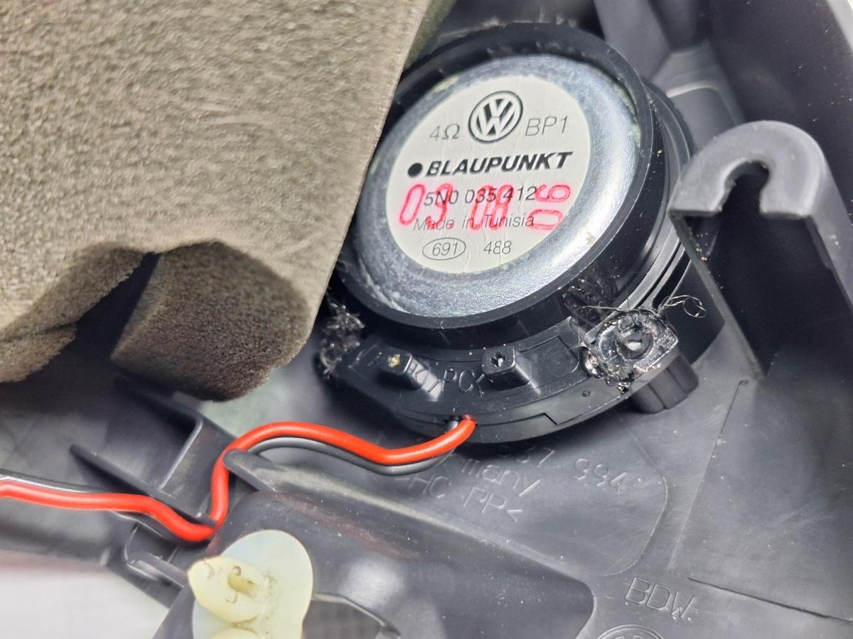 Difuzor de inalta frecventa portiera fata dreapta VOLKSWAGEN TIGUAN 5N_ 2007 - > TDI 4motion CBAB, CFFB, CLJA 5N0837994 , 5N0035412