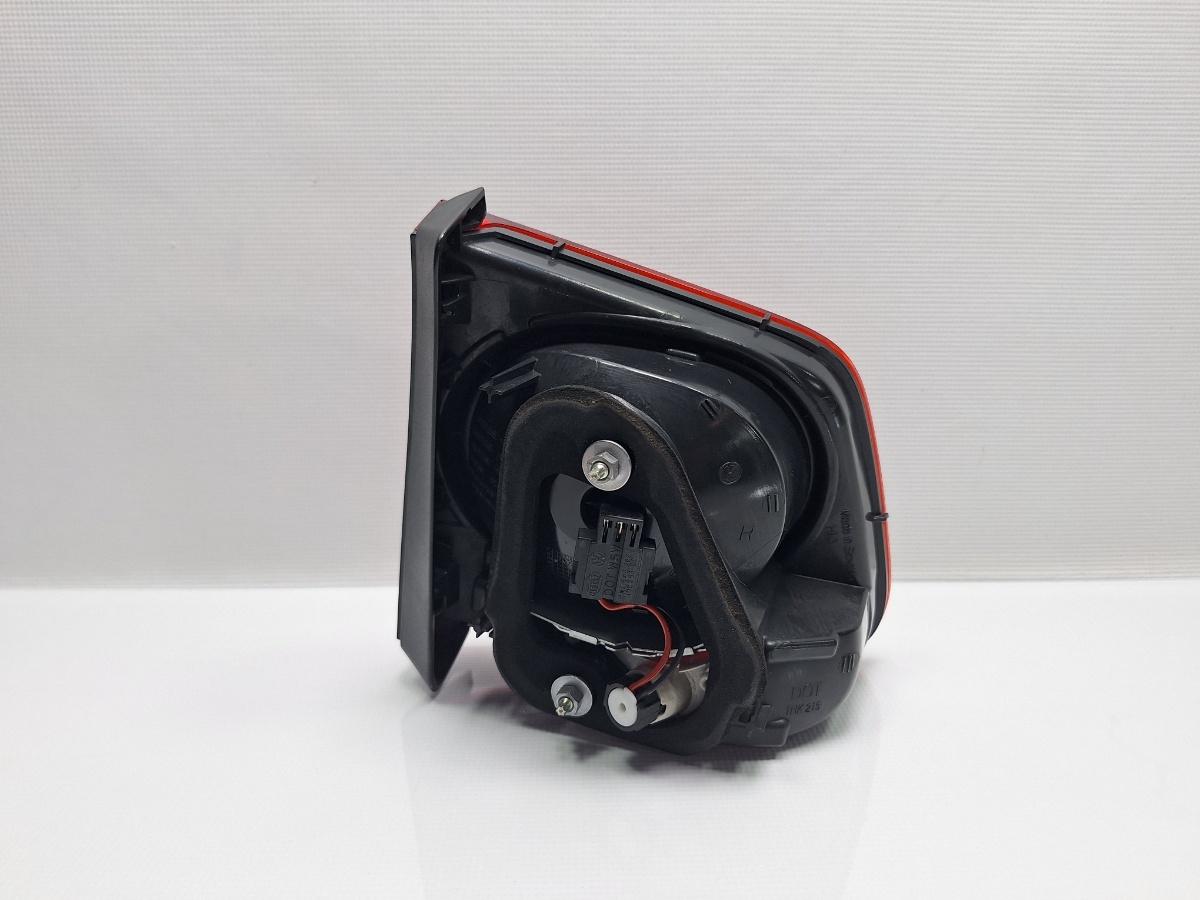 Stopuri hayon dreapta VOLKSWAGEN TIGUAN 5N_ 2007 - > TDI 4motion CBAB, CFFB, CLJA 5N0945094C