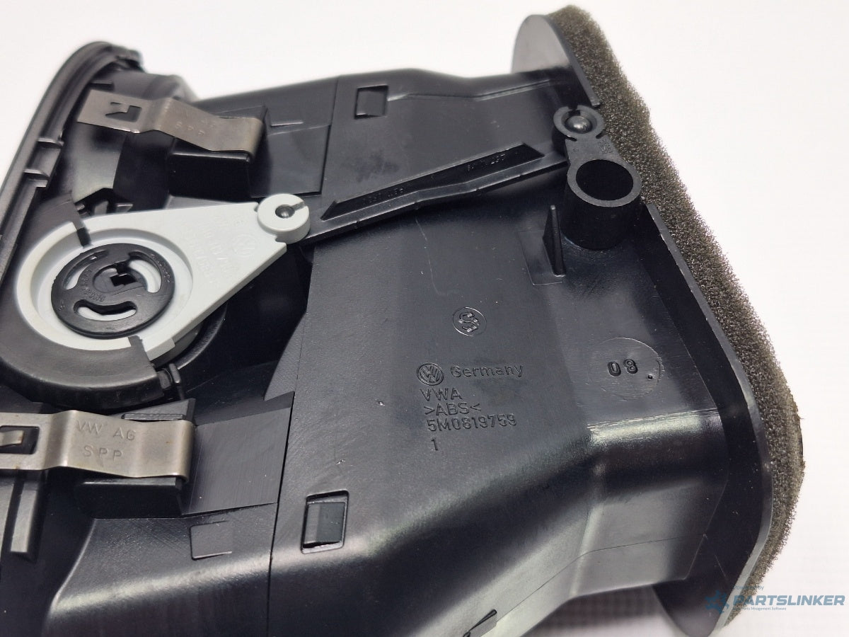 Grila aerisire dreapta VOLKSWAGEN TIGUAN 5N_ 2007 - > TDI 4motion CBAB, CFFB, CLJA 5M0819759