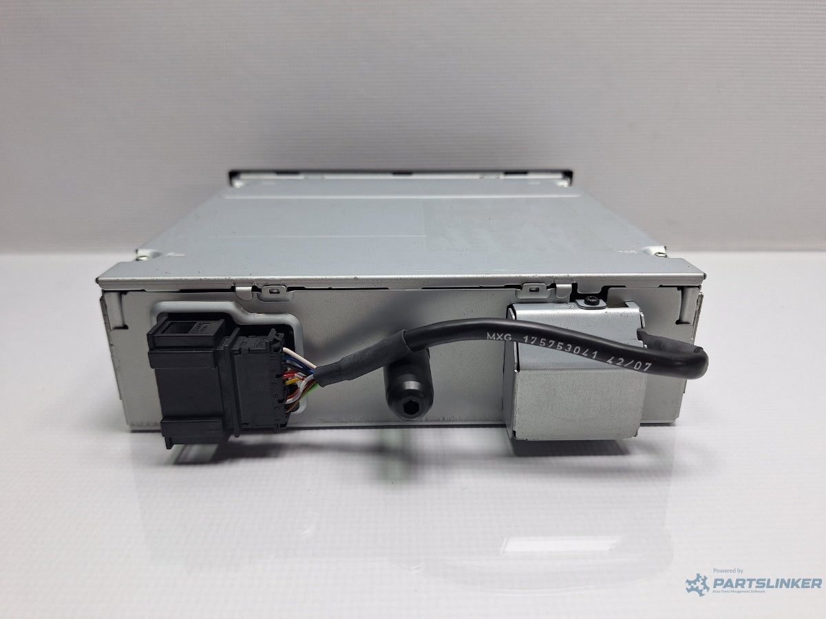 Magazie CD uri VOLKSWAGEN TIGUAN 5N_ 2007 - > TDI 4motion CBAB, CFFB, CLJA 1K0035110A