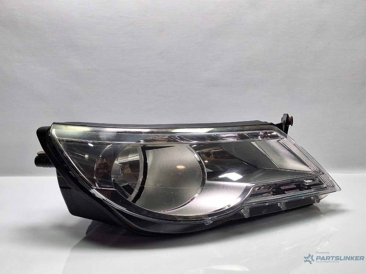 Far halogen  dreapta VOLKSWAGEN TIGUAN 5N_ 2007 - > 5N2941032G volan dreapta