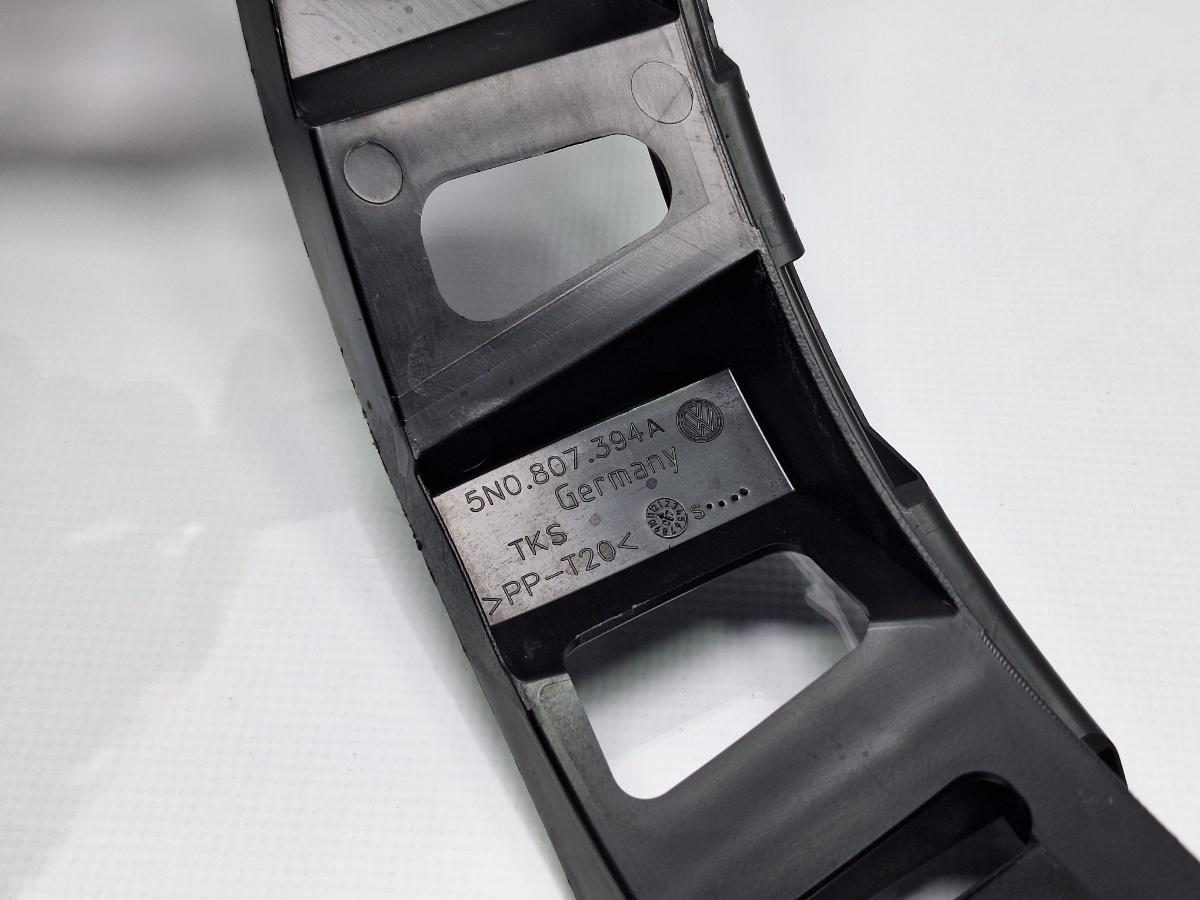 Suport bara de protectie spate dreapta VOLKSWAGEN TIGUAN 5N_ 2007 - > TDI 4motion CBAB, CFFB, CLJA 5N0807394A
