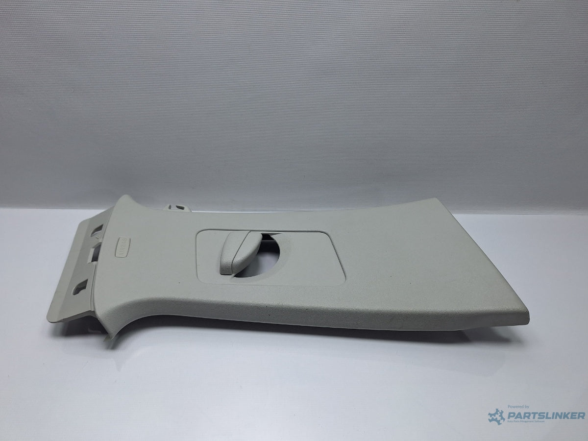 Ornament stalp centura dreapta VOLKSWAGEN TIGUAN 5N_ 2007 - > TDI 4motion CBAB, CFFB, CLJA 5N0867244A