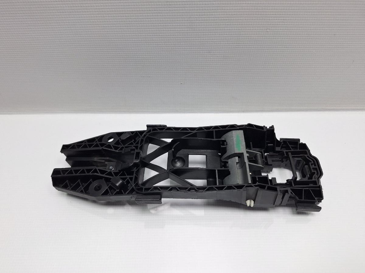 Maner/suport exterior usa culisanta VOLKSWAGEN TIGUAN 5N_ 2007 - > TDI 4motion CBAB, CFFB, CLJA 5N0839885C