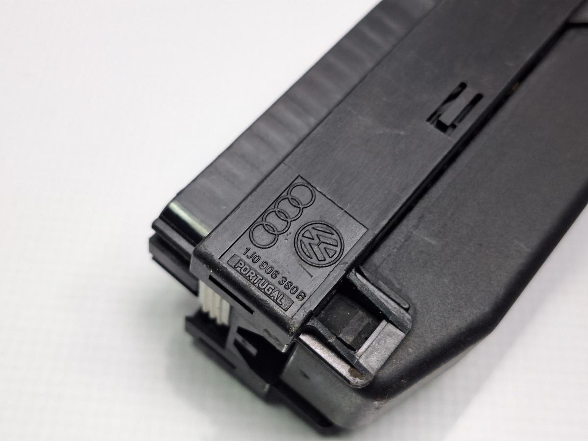 Mufa conector calculator cutie VOLKSWAGEN TIGUAN 5N_ 2007 - > TDI 4motion CBAB, CFFB, CLJA 1J0906380B