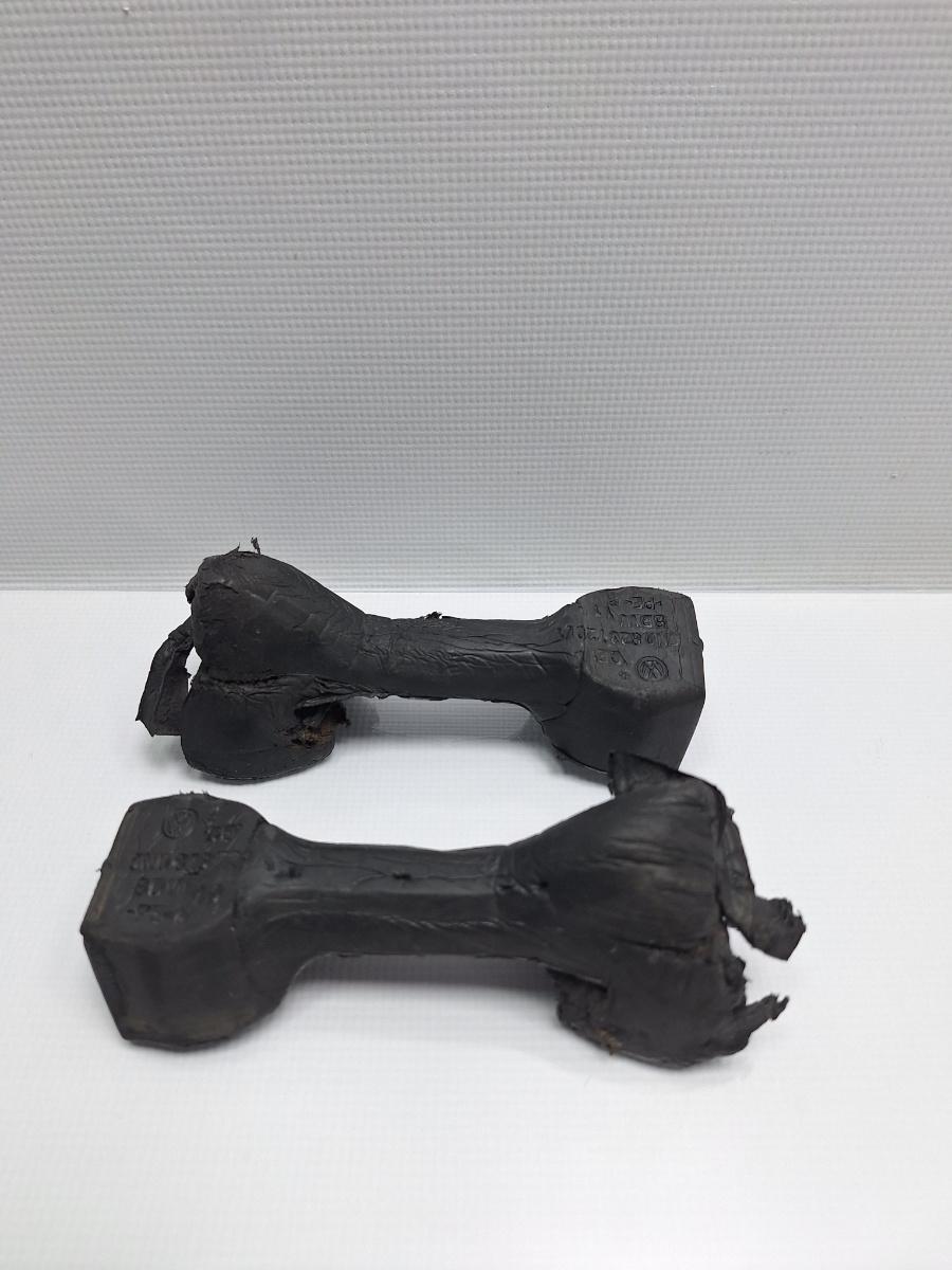 Bureti etansare capota VOLKSWAGEN TIGUAN 5N_ 2007 - > TDI 4motion CBAB, CFFB, CLJA 5N0823729A