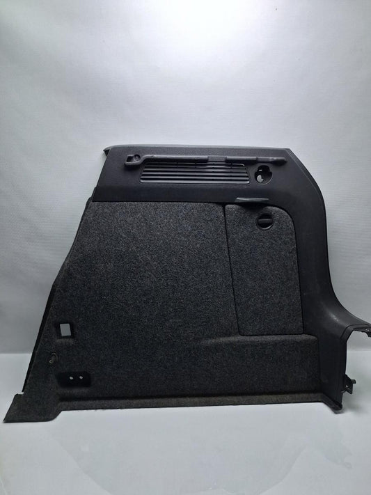 Ornament lateral portbagaj dreapta VOLKSWAGEN TIGUAN 5N_ 2007 - >2.0 TDI 4motion CBAB, CFFB, CLJA 5N0867428M