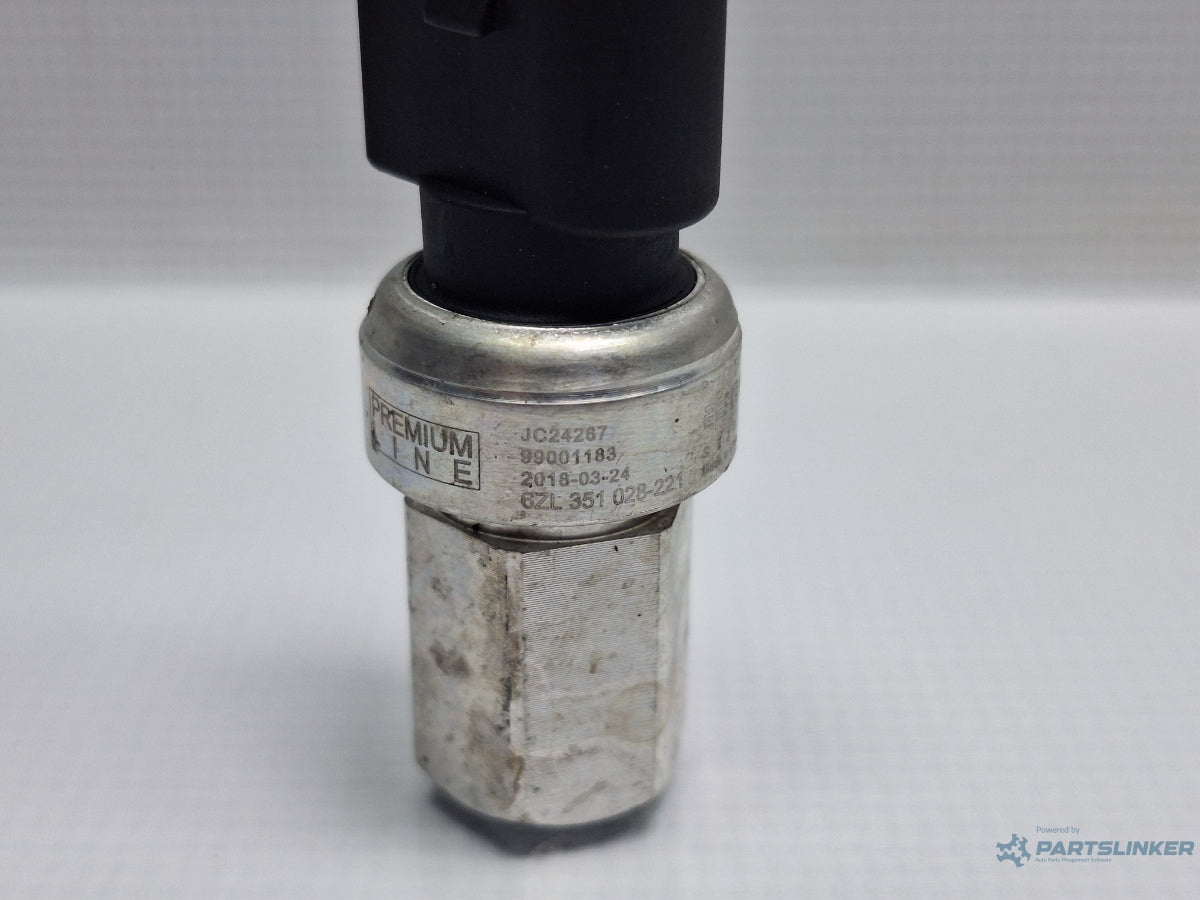 Senzor presiune AC VOLKSWAGEN TIGUAN 5N_ 2007 - > TDI 4motion CBAB, CFFB, CLJA HELLA 6ZL351028-221