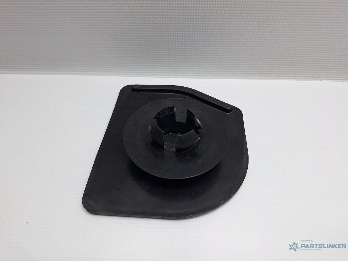 Capac scut podea dreapta VOLKSWAGEN TIGUAN 5N_ 2007 - > TDI 4motion CBAB, CFFB, CLJA 5N0825962