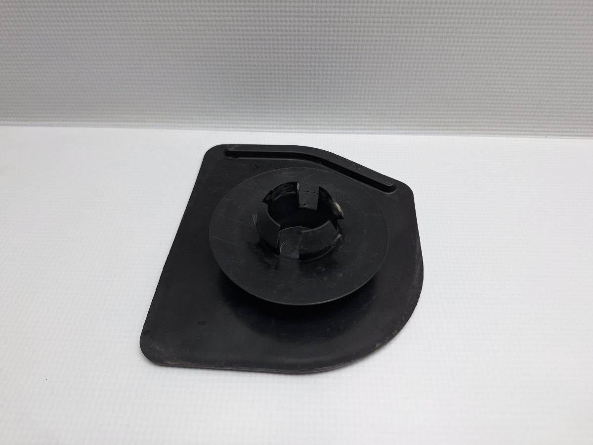 Capac scut podea dreapta VOLKSWAGEN TIGUAN 5N_ 2007 - > TDI 4motion CBAB, CFFB, CLJA 5N0825962