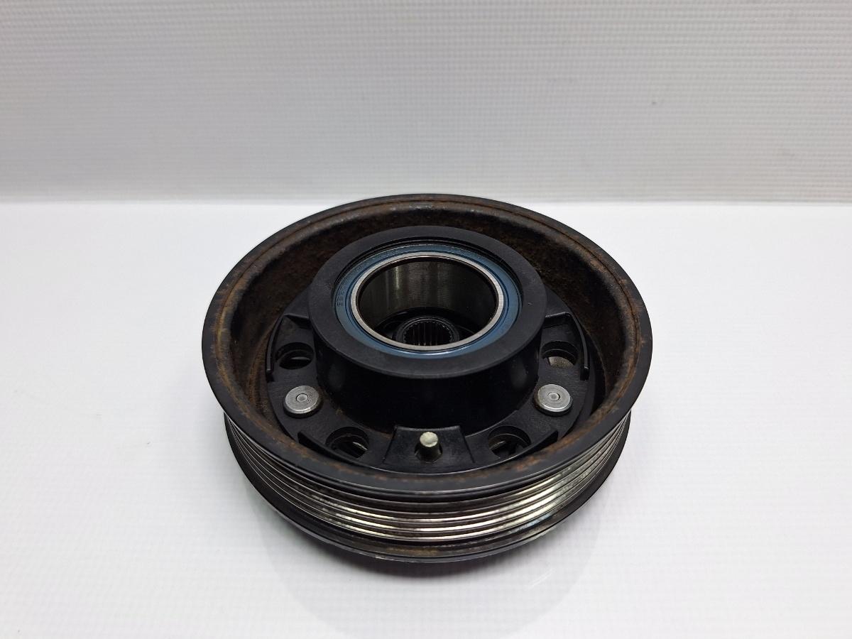 Fulie compresor AC SANDEN VOLKSWAGEN TIGUAN 5N_ 2007 - > TDI 4motion CBAB, CFFB, CLJA 5N0820803