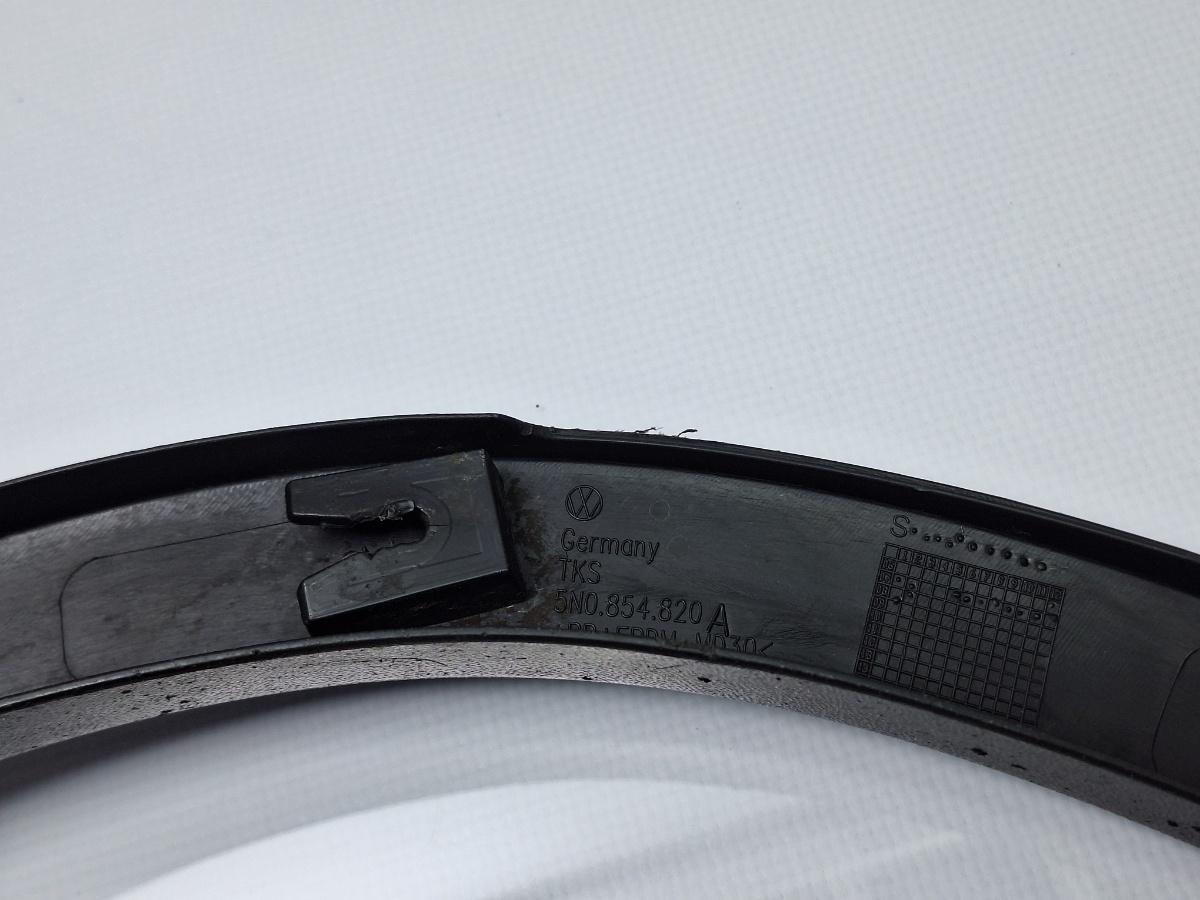 Ornament fender aripa dreapta spate VOLKSWAGEN TIGUAN 5N_ 2007 - > TDI 4motion CBAB, CFFB, CLJA 5N0854820A