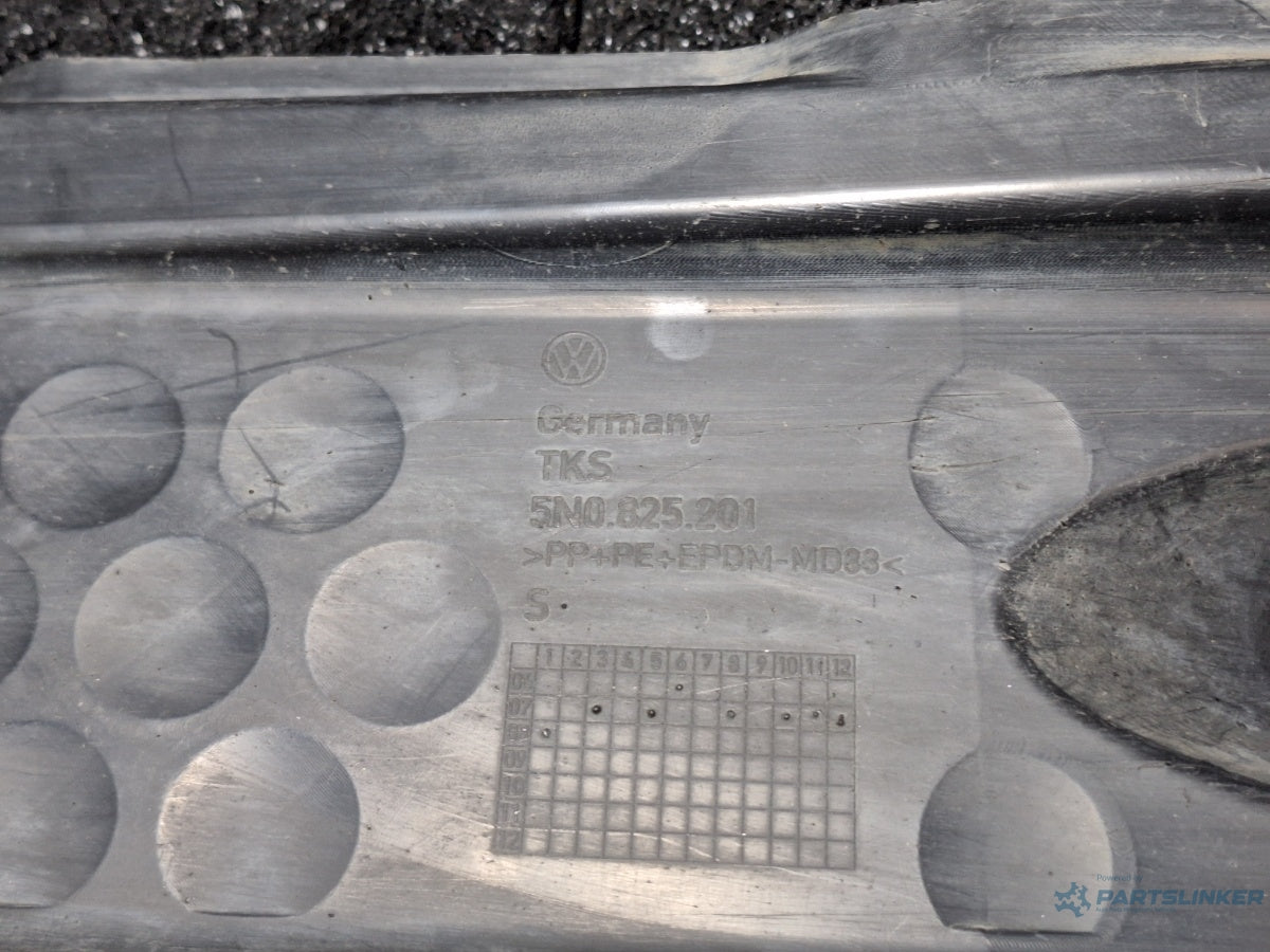 Scut podea stanga VOLKSWAGEN TIGUAN 5N_ 2007 - > TDI 4motion CBAB, CFFB, CLJA 5N0825201