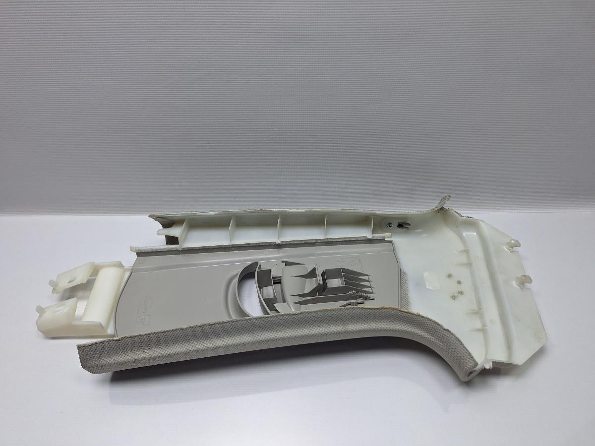 Ornament stalp centura dreapta AUDI A3 II Sportback 8PA 2004 - 2015 TDI 16V BKD, CBAB, CFFB, CLJA 8P4867244