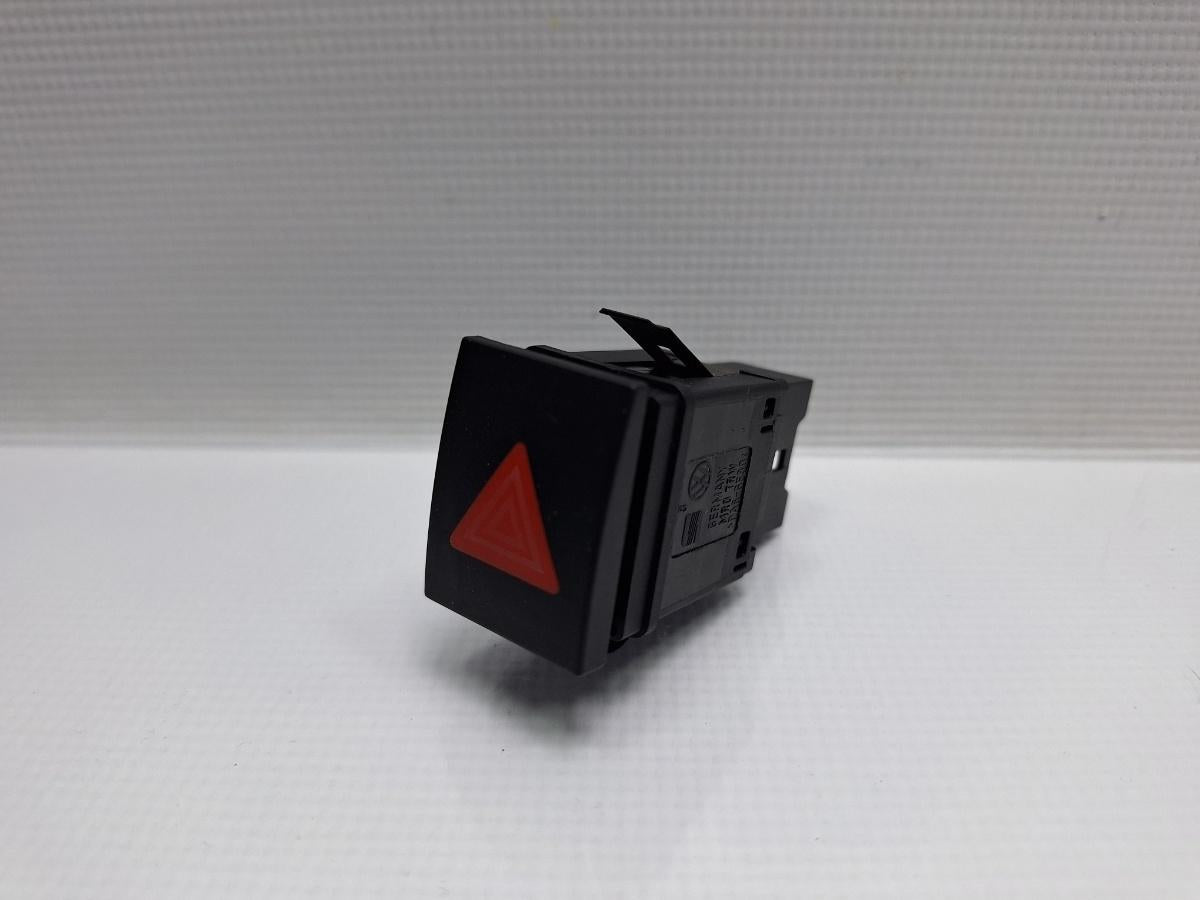 Buton avarie VOLKSWAGEN POLO 9N_ 2001 - 2012 16V AUA, BBY, BKY 6Q0953235A